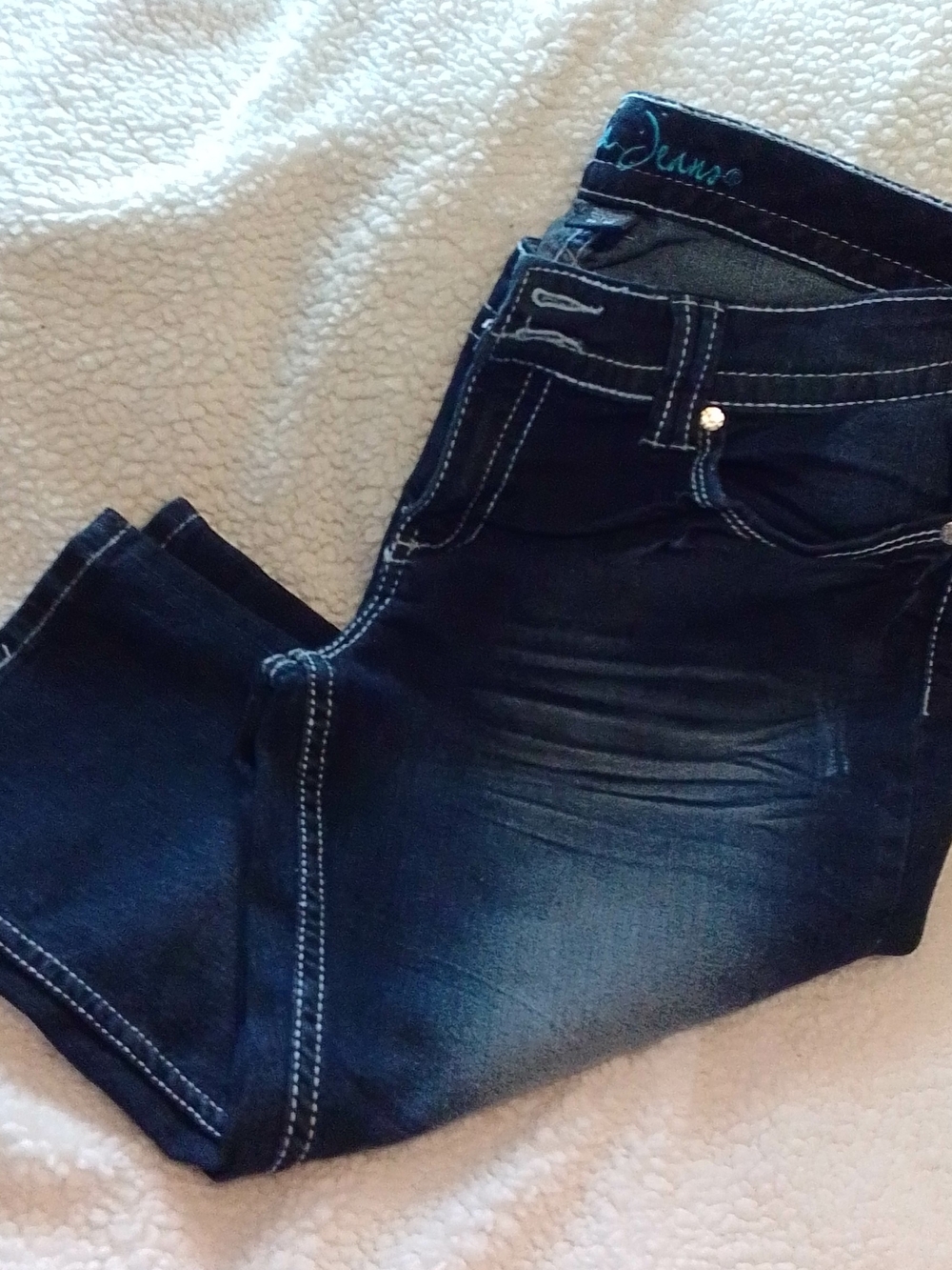 Ariya Dark Blue Cropped Jeans - Picture 4 of 4